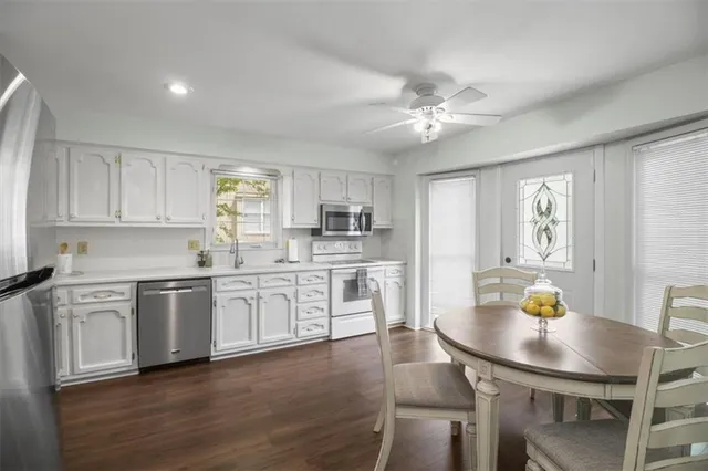 $329,000 | 1200 Northeast Crestview Drive, Blue Springs, MO 64014