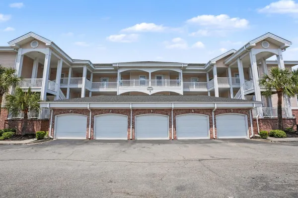 $274,900 | 4847 Carnation Circle, Unit 204, Myrtle Beach, SC 29577