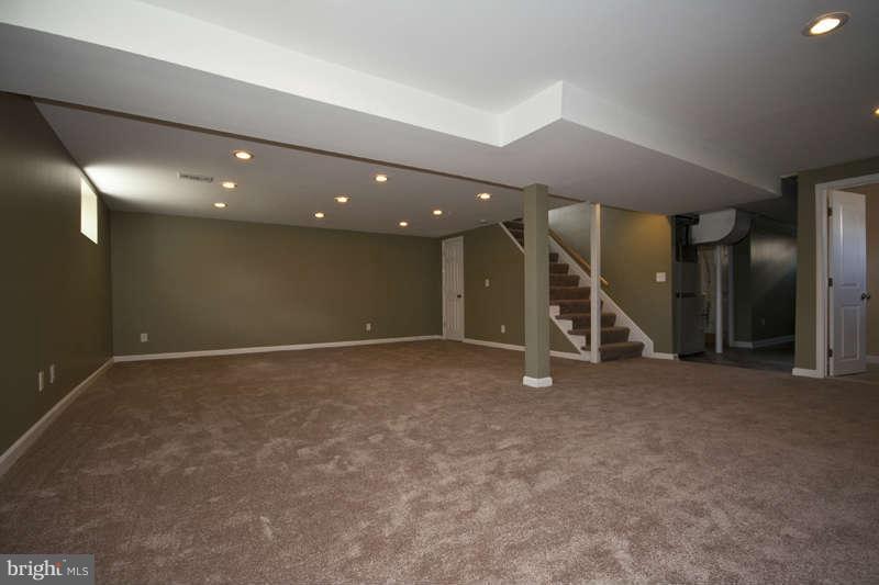 7410 Allmont Road Baltimore, MD 21244 - Photo 17 of 23 Basement