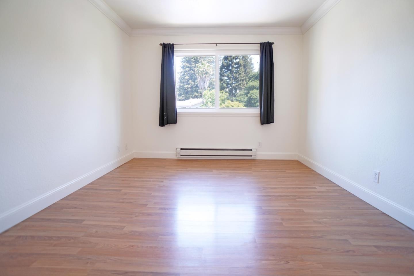 110 East Middlefield Road, Unit C Mountain View, CA 94043 - Photo 6 of 28