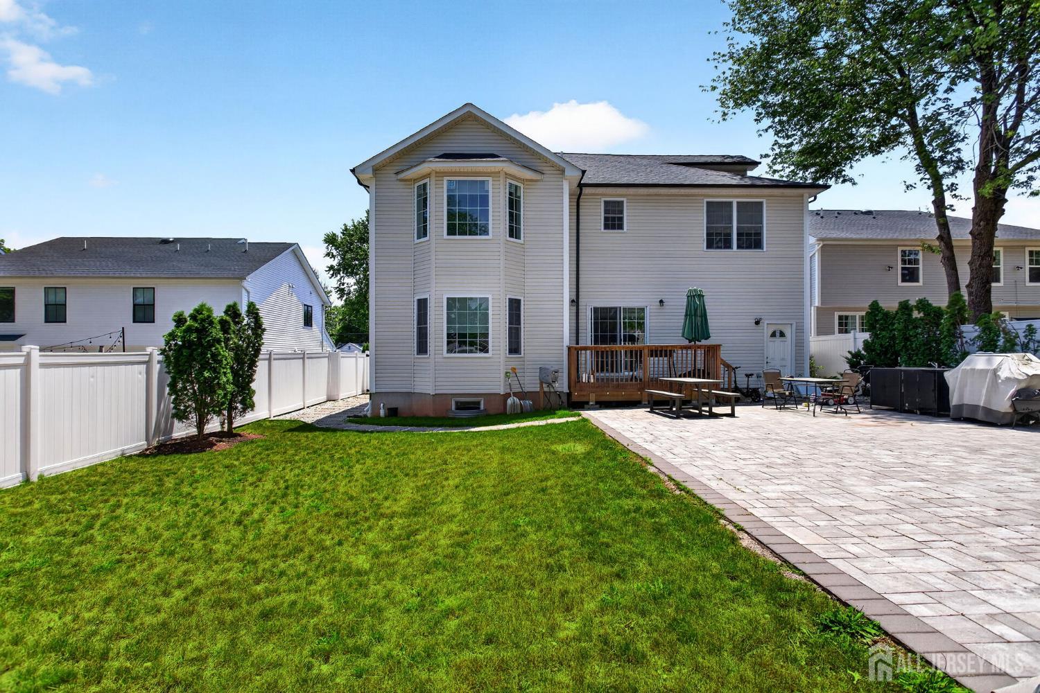 51 Runyon Avenue Edison, NJ 08817 - Photo 50 of 51