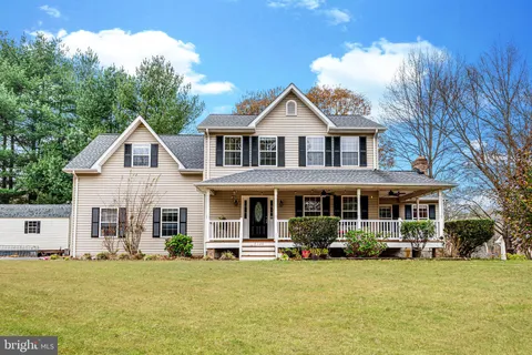 $685,000 | 7120 Bluegrass Way, Owings, MD 20736