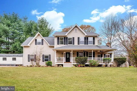 $685,000 | 7120 Bluegrass Way, Owings, MD 20736