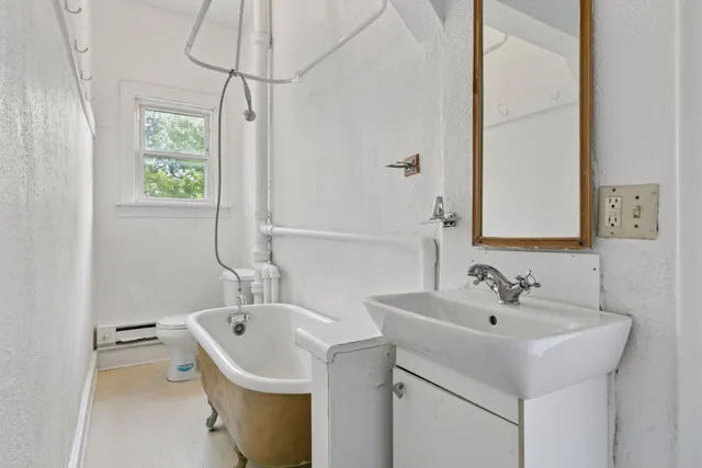 $329,000 | 320 West Fuller Avenue, St. Paul, MN 55103