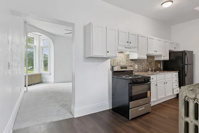 $329,000 | 320 West Fuller Avenue, St. Paul, MN 55103