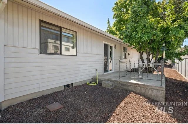 $279,000 | 1128 Burrell Avenue, Unit 2, Lewiston, ID 83501