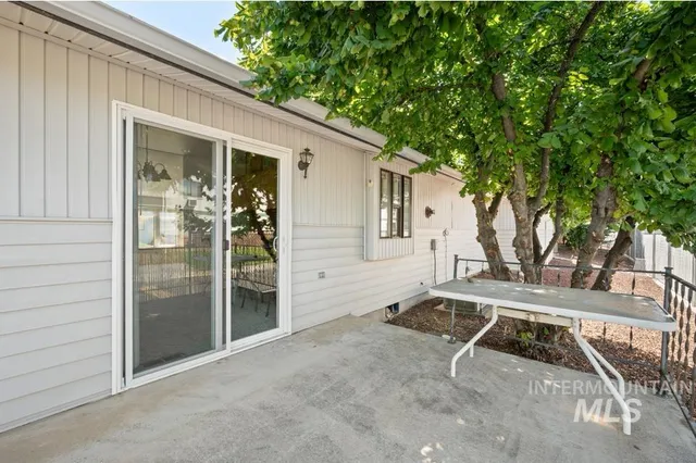 $279,000 | 1128 Burrell Avenue, Unit 2, Lewiston, ID 83501