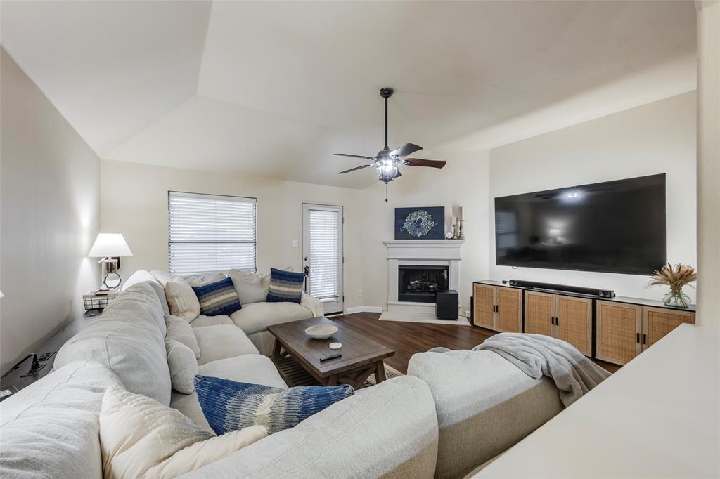 8143 Guadalupe Road Arlington, TX 76002 - Photo 13 of 24