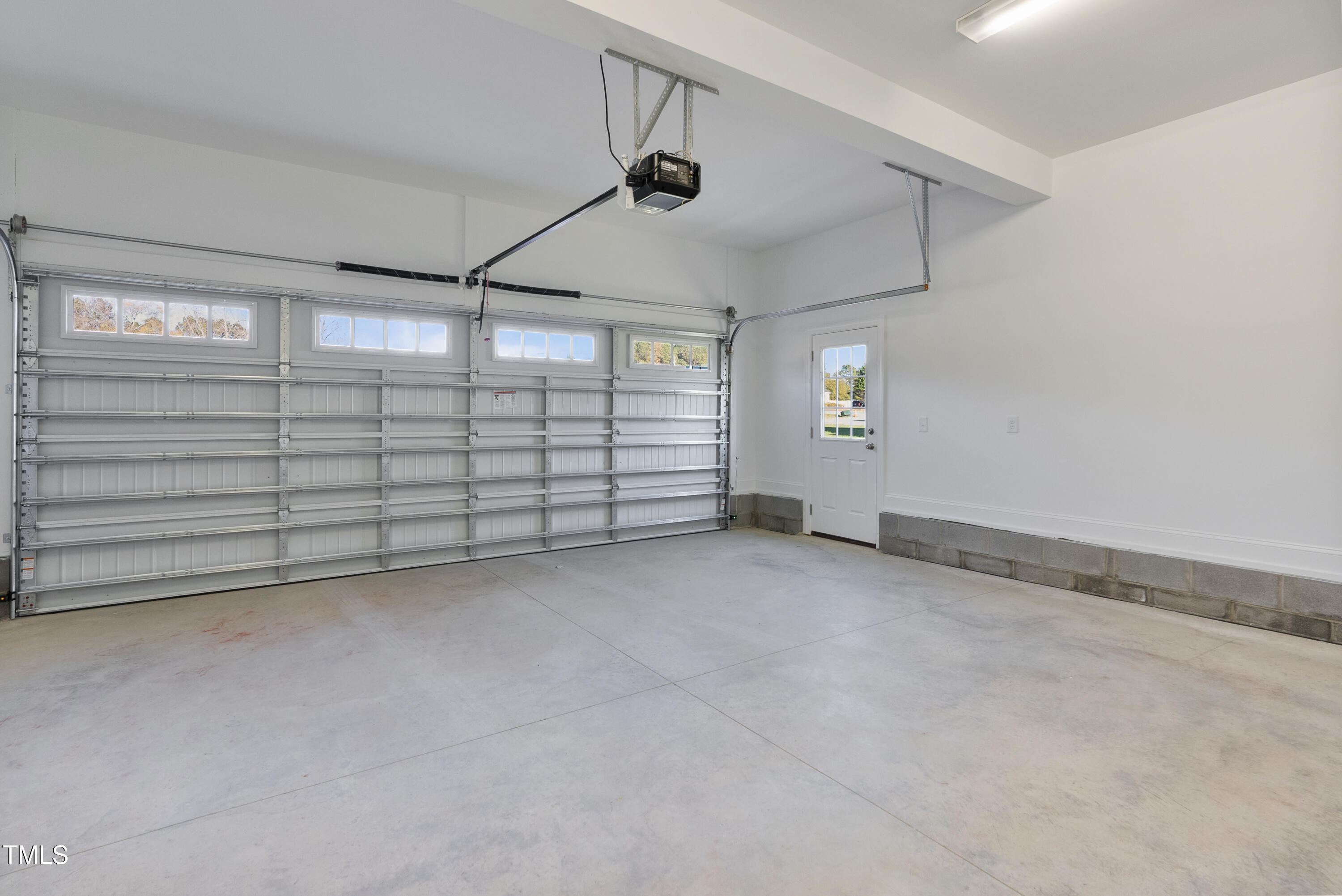 7814 Highway 27 Coats, NC 27521 - Photo 33 of 36 7814 33