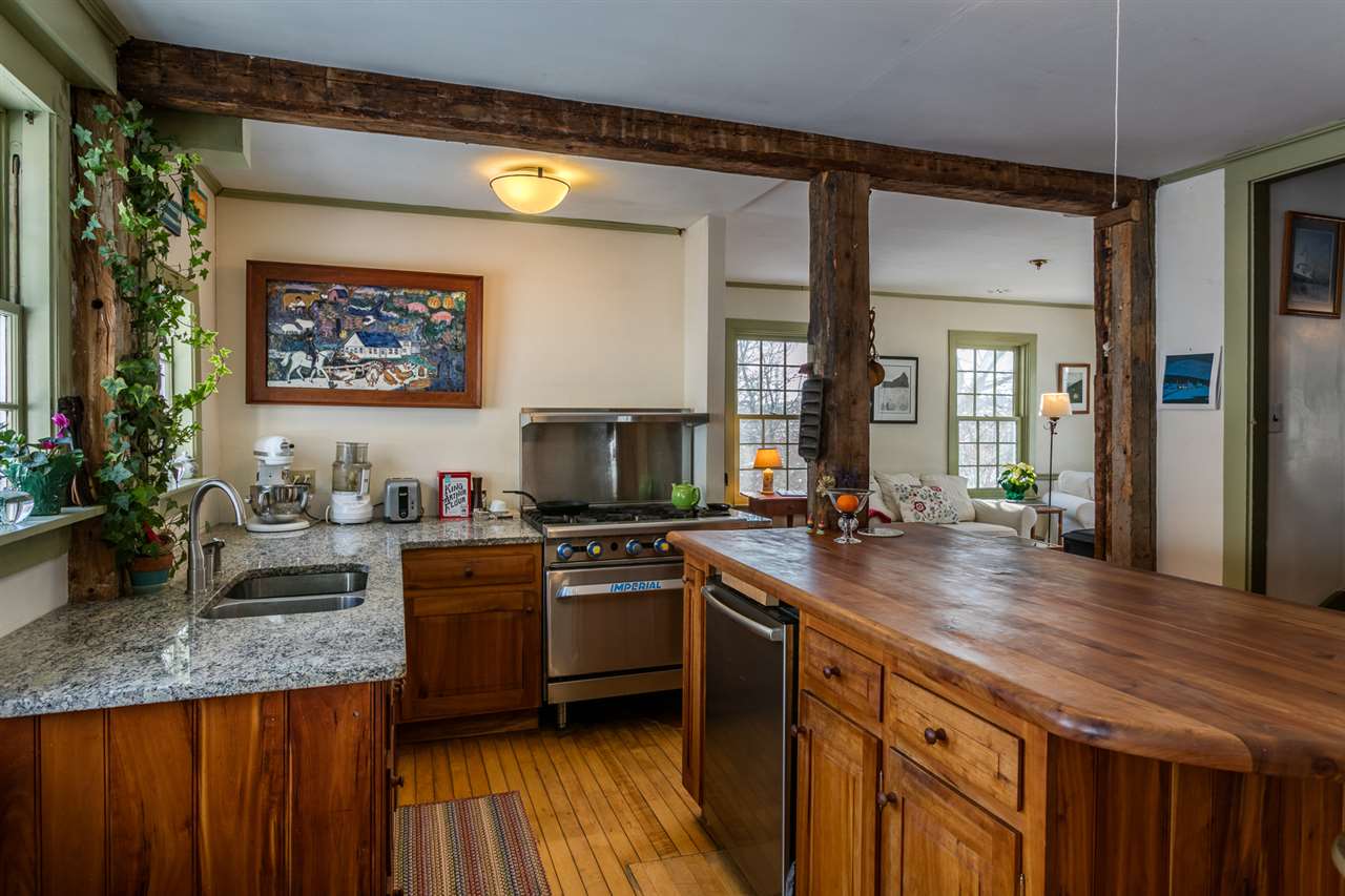 5142 Pomfret Road Pomfret, VT 05053 - Photo 14 of 40