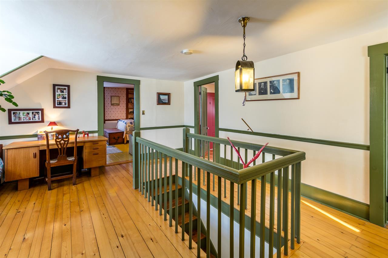5142 Pomfret Road Pomfret, VT 05053 - Photo 23 of 40