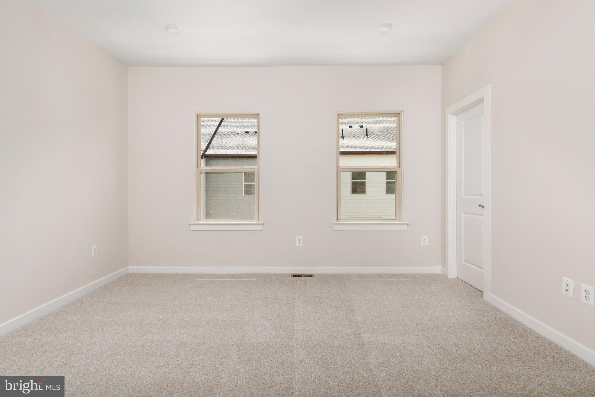 13658 Cobble Loop Woodbridge, VA 22193 - Photo 15 of 40