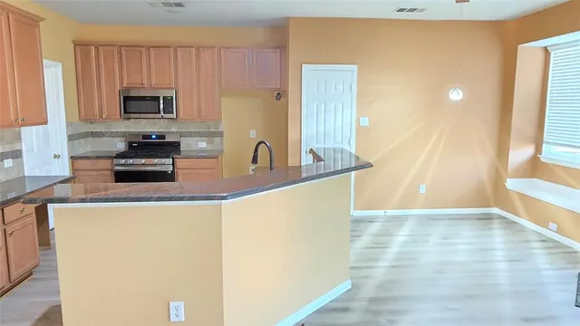 $2,750 | 3101 Hamlett Lane, Garland, TX 75043