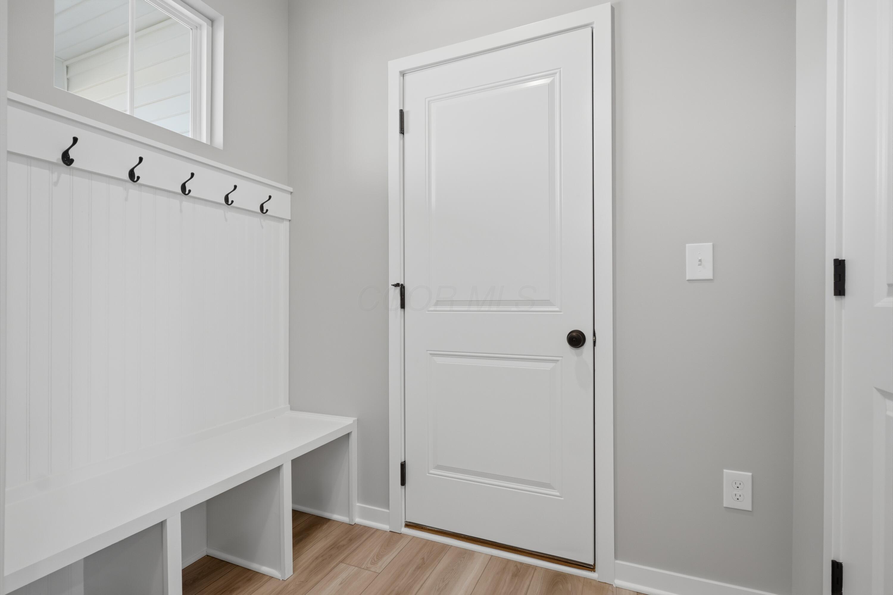 5655 Valleydale Road Powell, OH 43065 - Photo 15 of 36 Mud Room