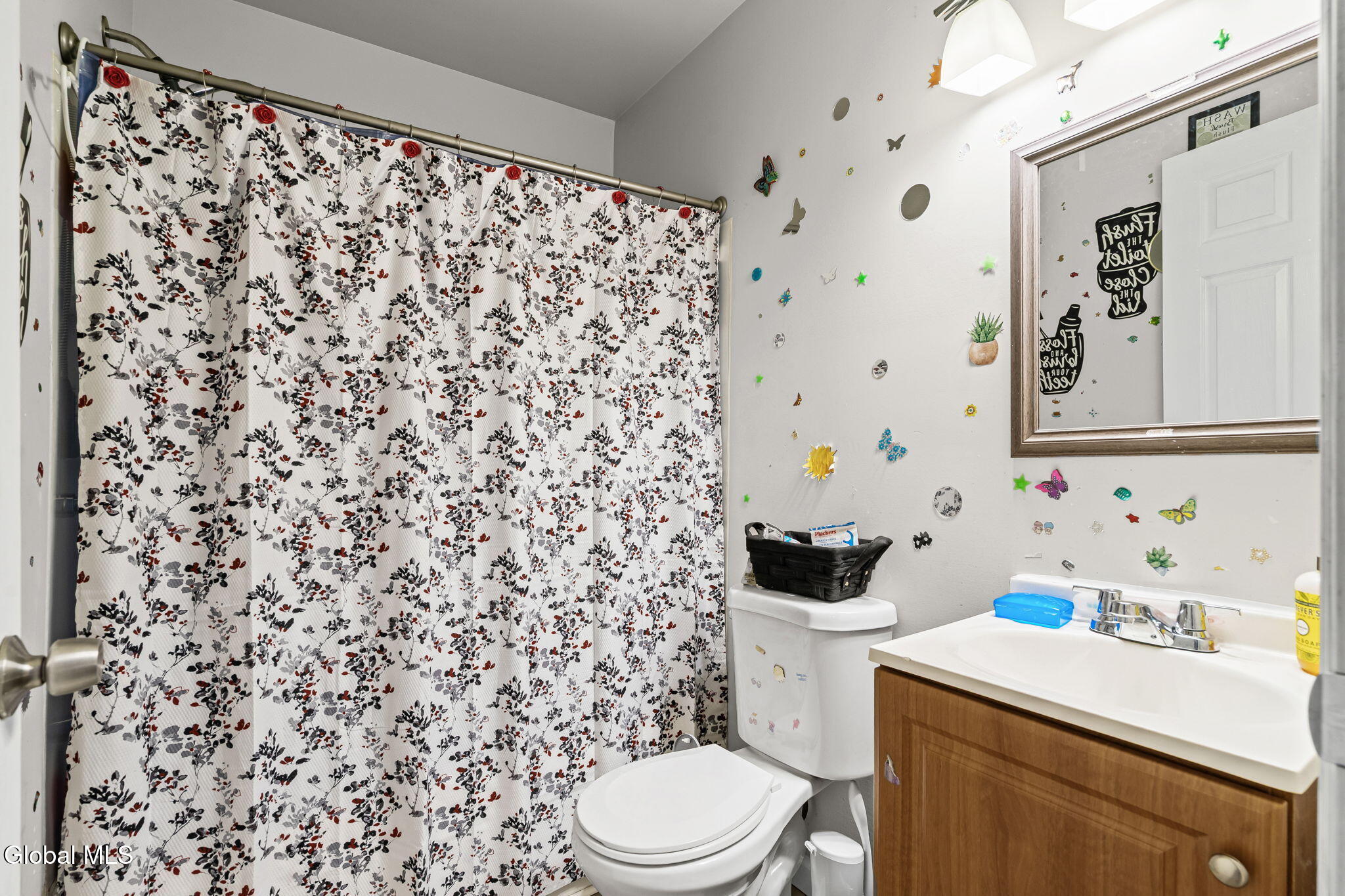 421 4th Street Troy, NY 12180 - Photo 8 of 53 23-web-or-mls-421-4th-st