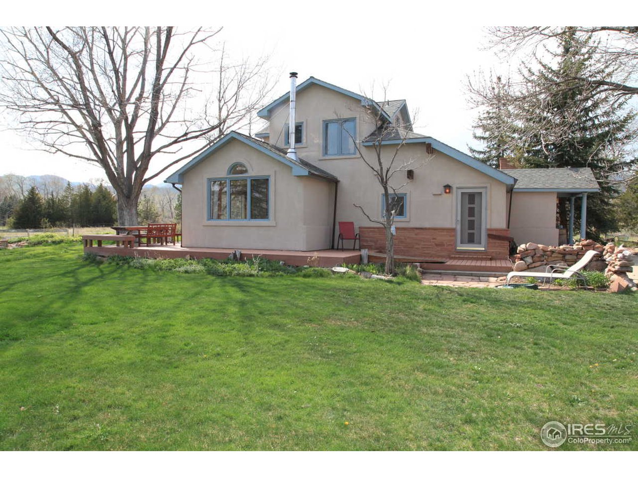 3454 Plateau Road Longmont, CO 80503 - Photo 4 of 24 Gallery Image 4