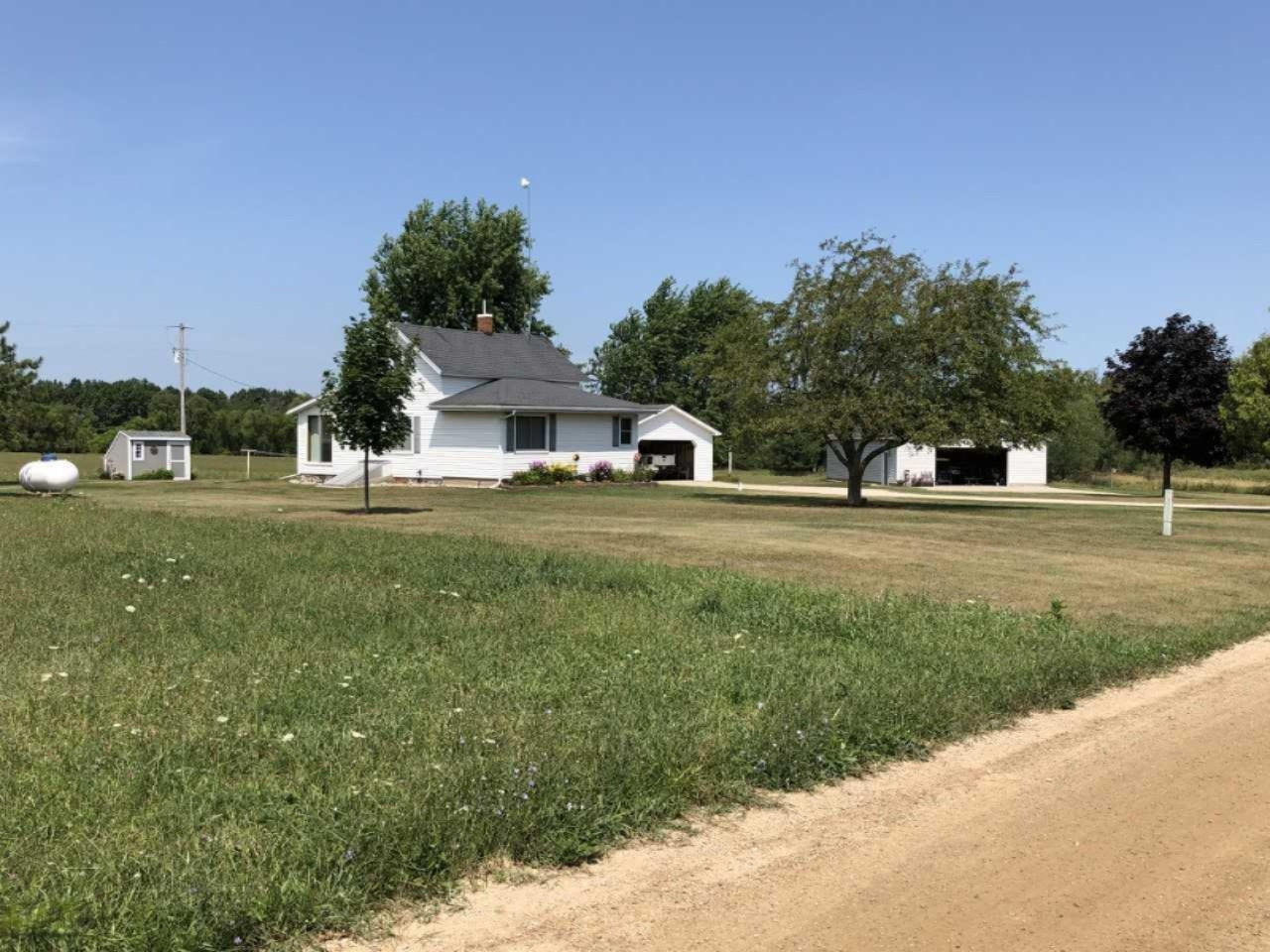 4701 Carlson Road Stanton, MI 48888 - Photo 2 of 30 download (10)