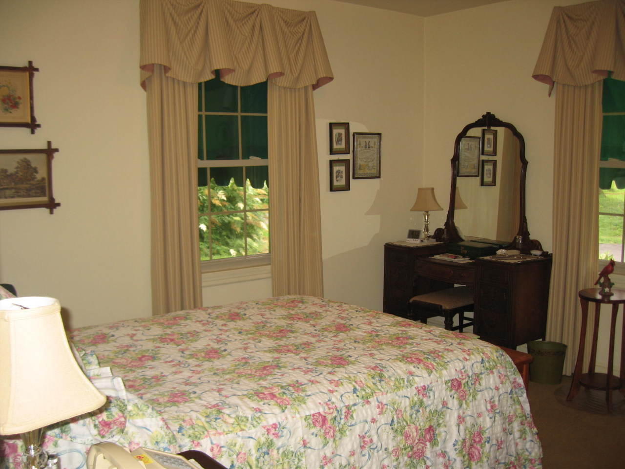 3528 Grandin Road Southwest Roanoke, VA 24018 - Photo 9 of 22 Bedroom