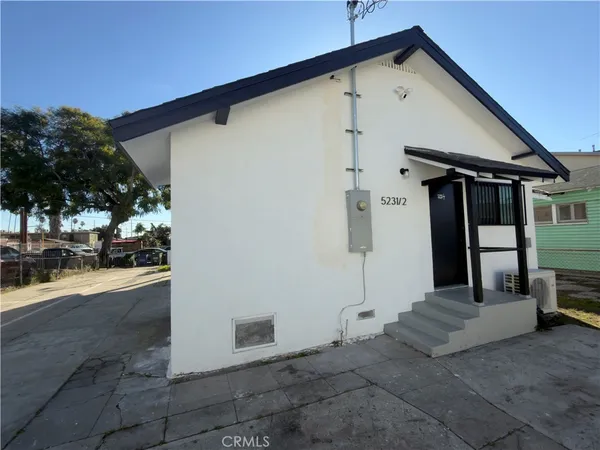 a view of a house with a outdoor space