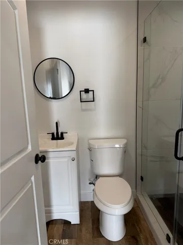 $1,400 | 523 1/2 West 78th Street, Los Angeles, CA 90044