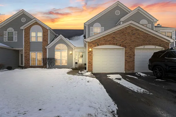 $299,000 | 1879 Independence Court, Gurnee, IL 60031