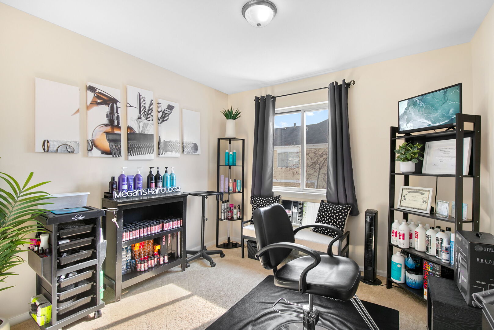 1879 Independence Court Gurnee, IL 60031 - Photo 13 of 17