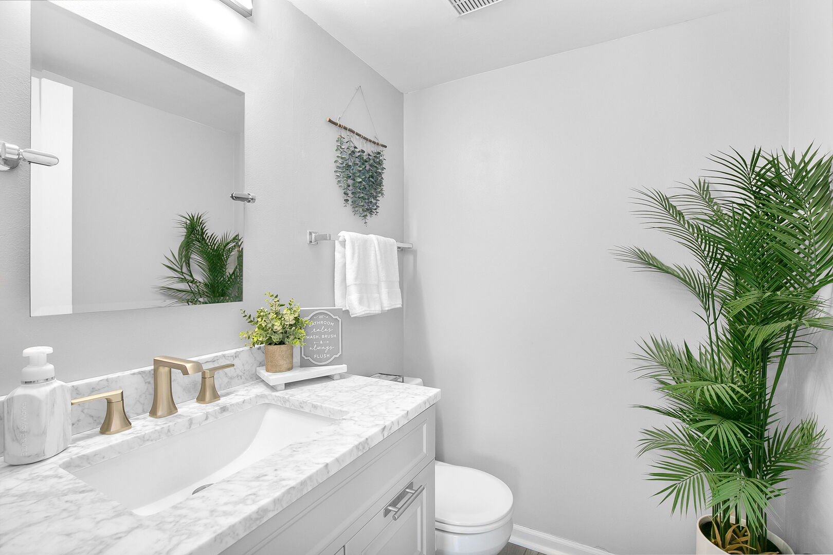 1879 Independence Court Gurnee, IL 60031 - Photo 14 of 17