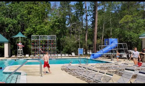 $2,450 | 1004 East Red Cedar Circle, The Woodlands, TX 77380