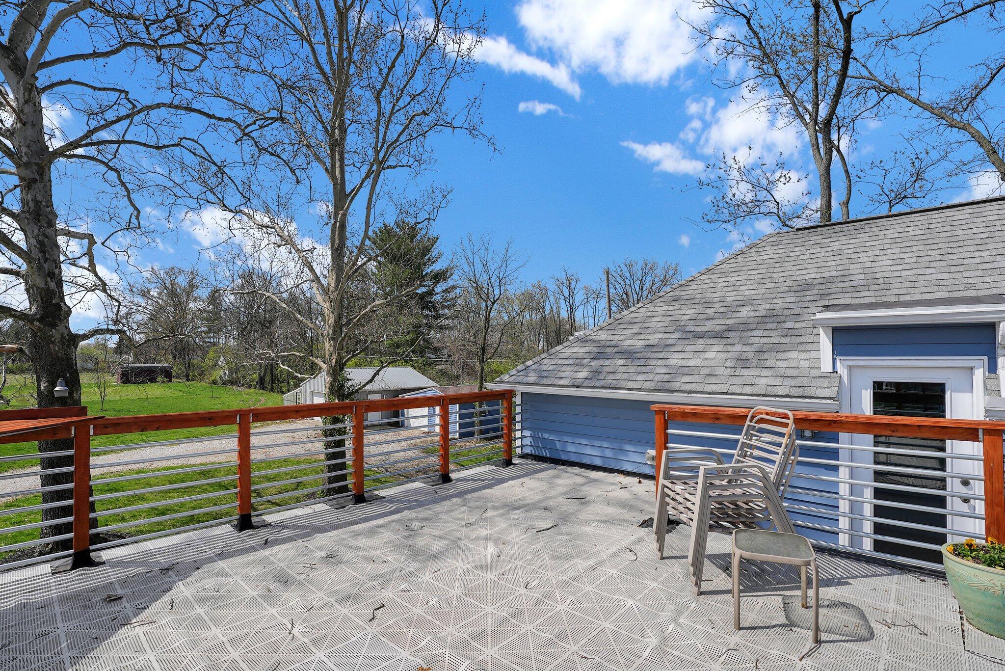 999 East Cooke Road Columbus, OH 43224 - Photo 39 of 76 2nd story roof top deck