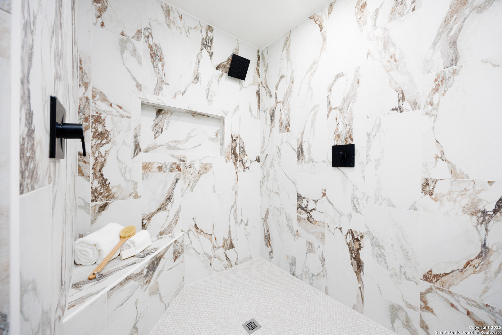 15031 Geronimo Loop San Antonio, TX 78254 - Photo 24 of 47