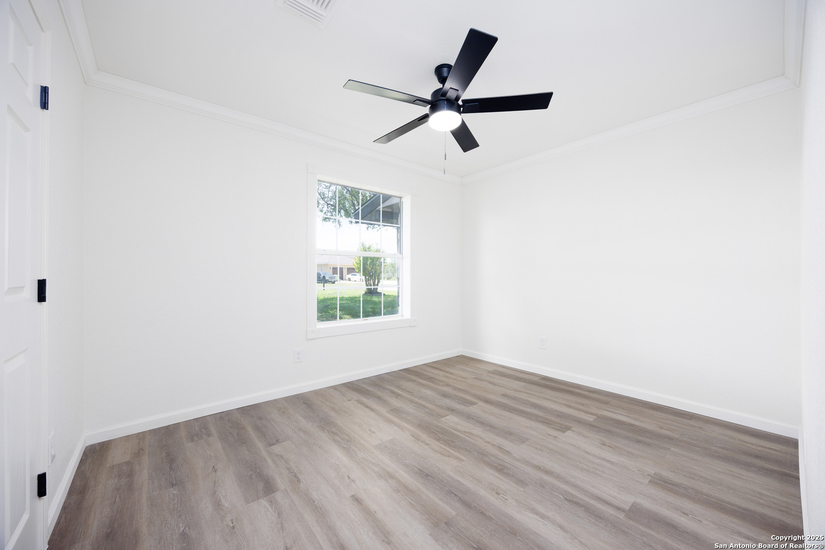 15031 Geronimo Loop San Antonio, TX 78254 - Photo 10 of 47