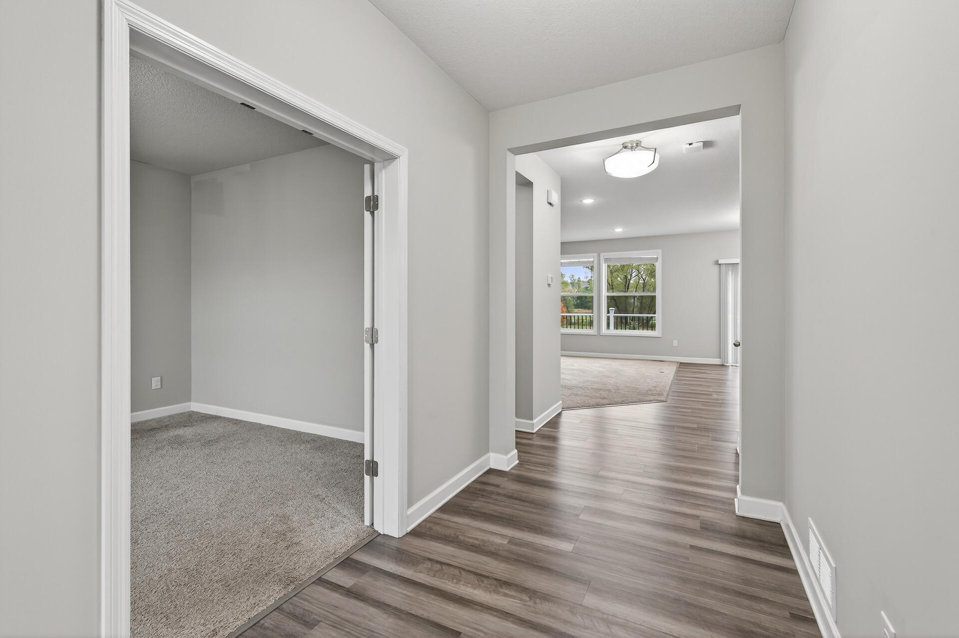 7450 Ridge Creek Trail Shakopee, MN 55379 - Photo 6 of 49