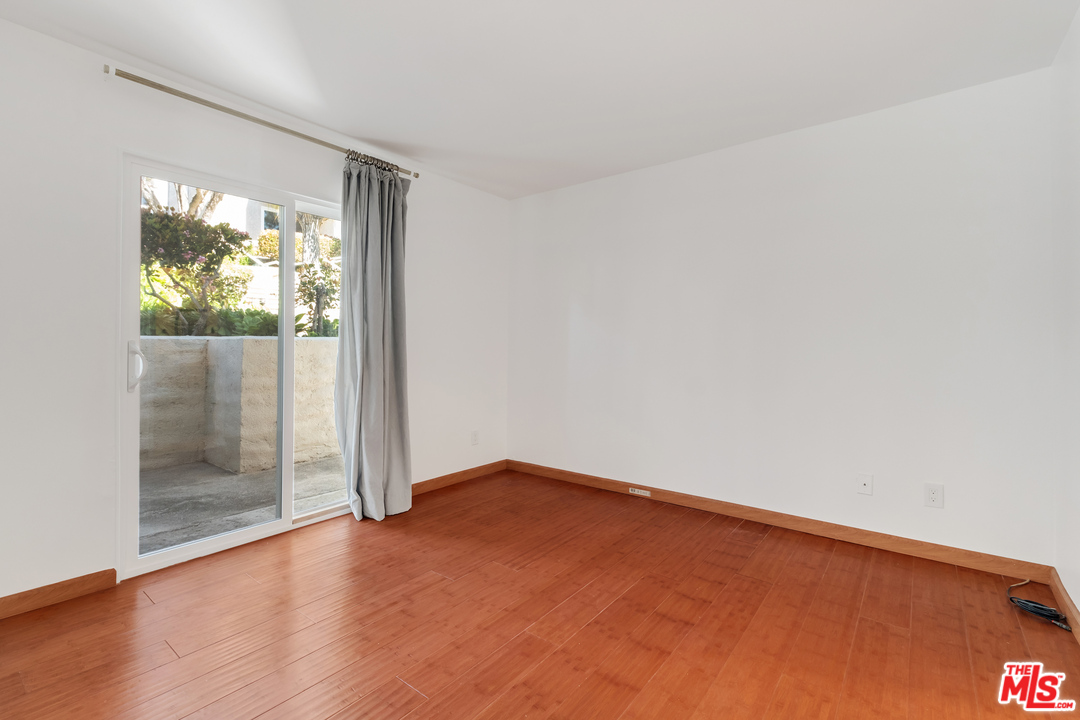 28386 Rey De Copas Lane Malibu, CA 90265 - Photo 11 of 15