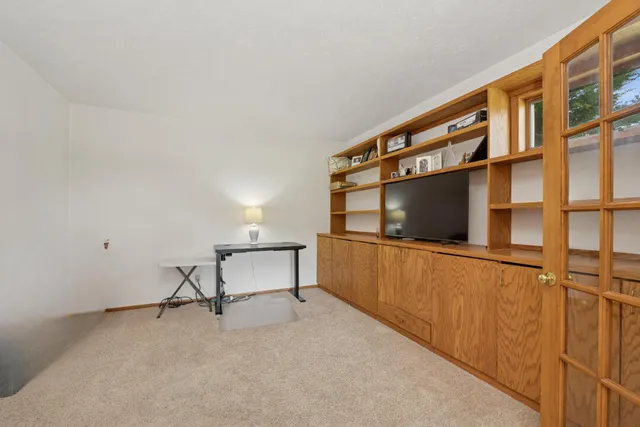 $535,900 | N6316 Oak Court, Lafayette, WI 53121