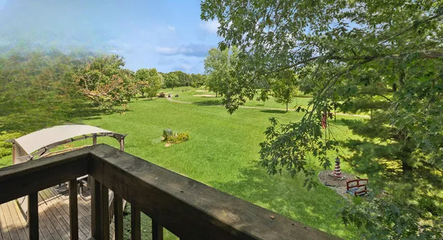 $535,900 | N6316 Oak Court, Lafayette, WI 53121