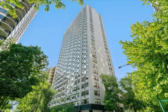 $250,000 | 1445 North State Parkway, Unit 2103, Chicago, IL 60610