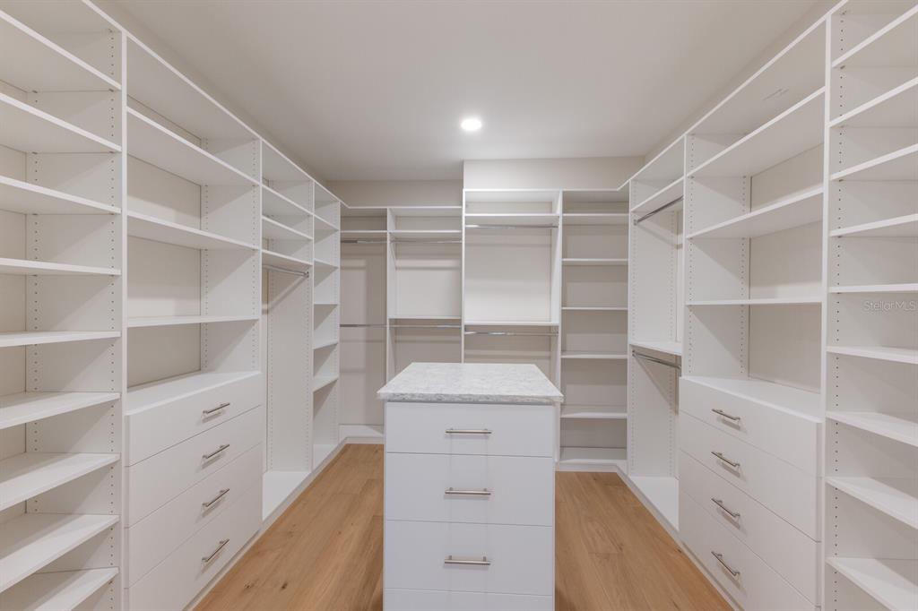 4544 Woodside Road Sarasota, FL 34242 - Photo 43 of 94 Gallery Image 43