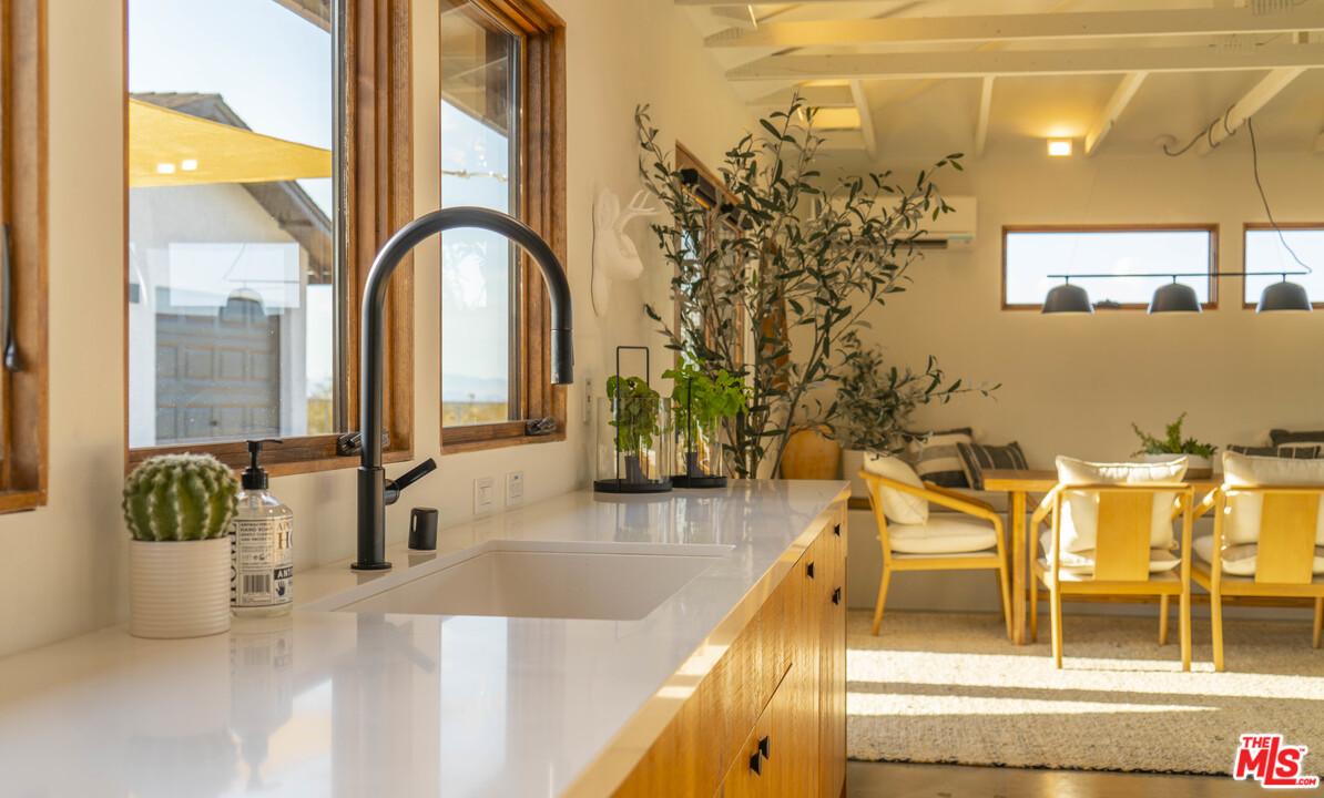 636 Valencia Drive Landers, CA 92285 - Photo 16 of 52