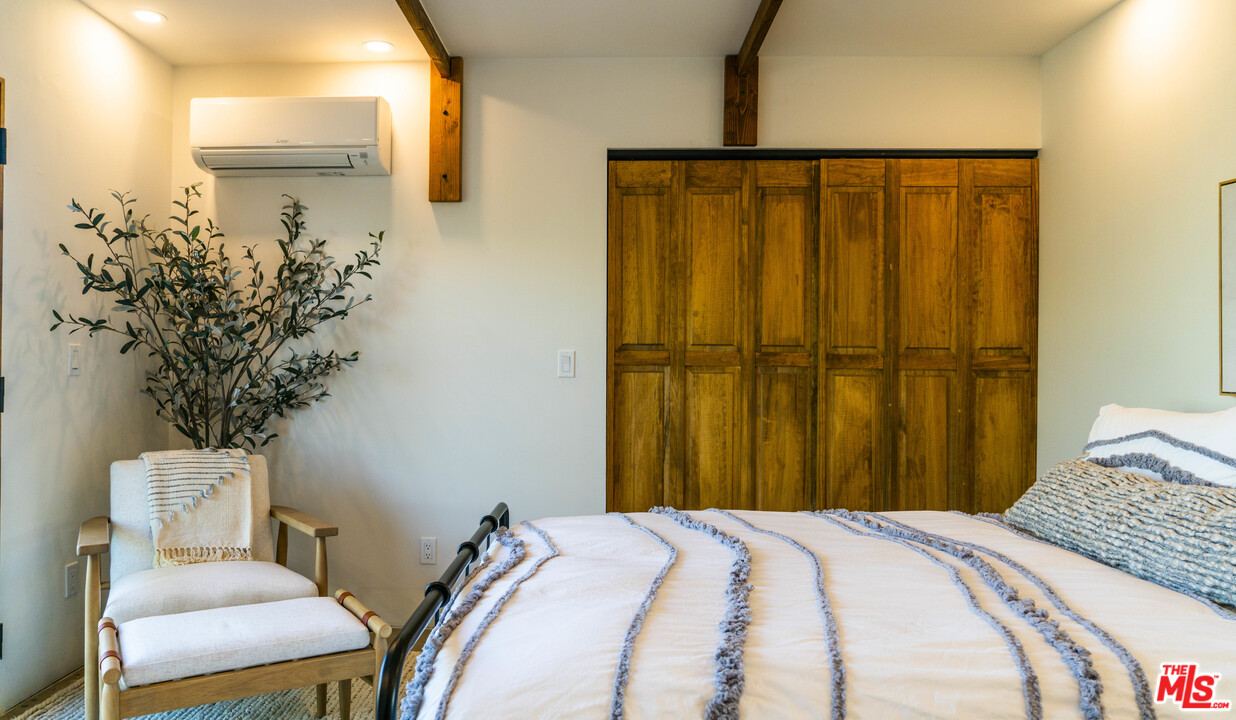 636 Valencia Drive Landers, CA 92285 - Photo 34 of 52