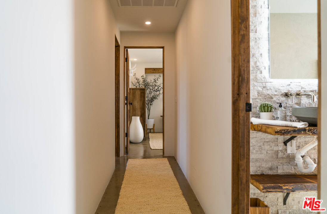 636 Valencia Drive Landers, CA 92285 - Photo 36 of 52