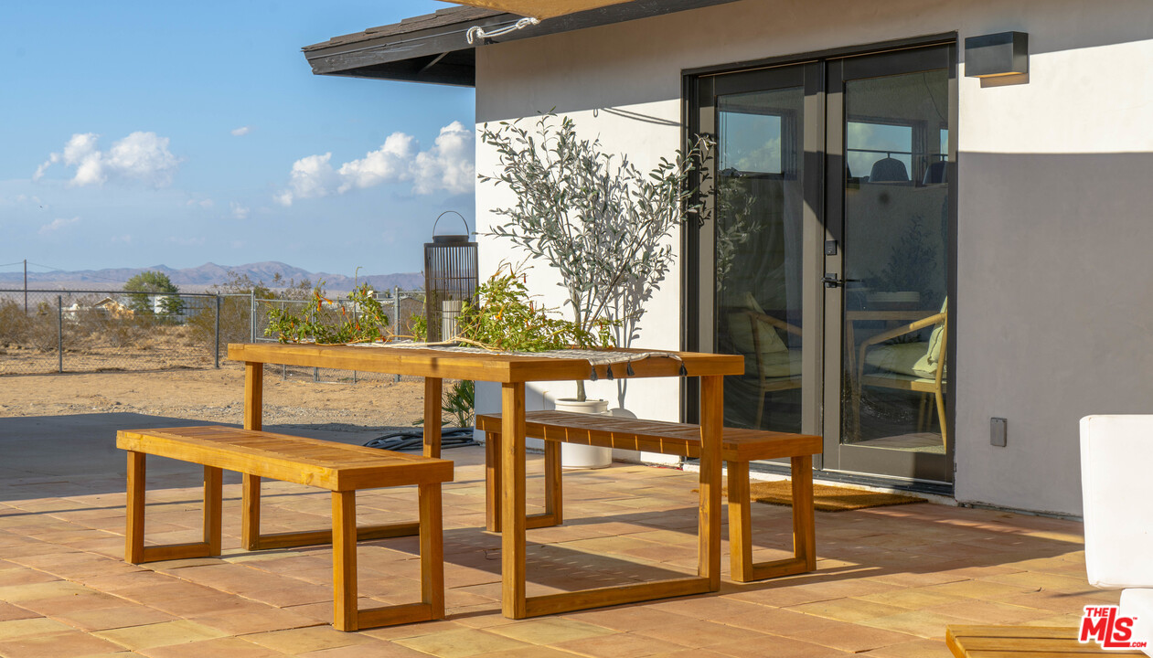 636 Valencia Drive Landers, CA 92285 - Photo 41 of 52