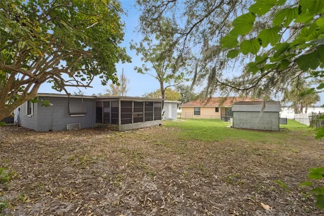 $229,500 | 106 Lantern Lane, Winter Haven, FL 33884