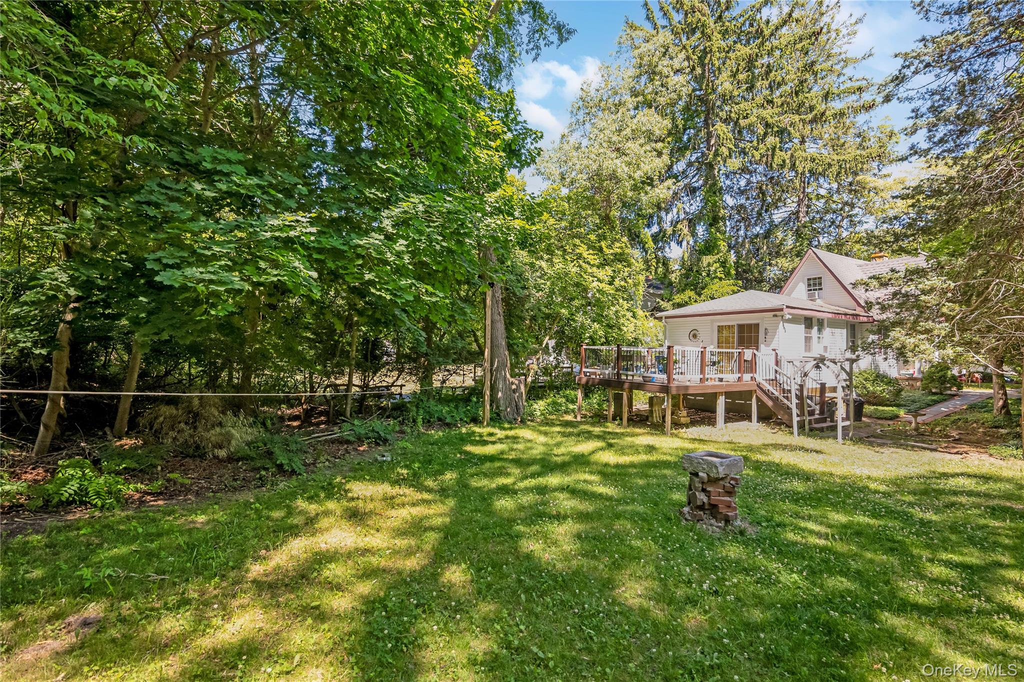 12 Valkyr Road Rocky Point, NY 11778 - Photo 22 of 25