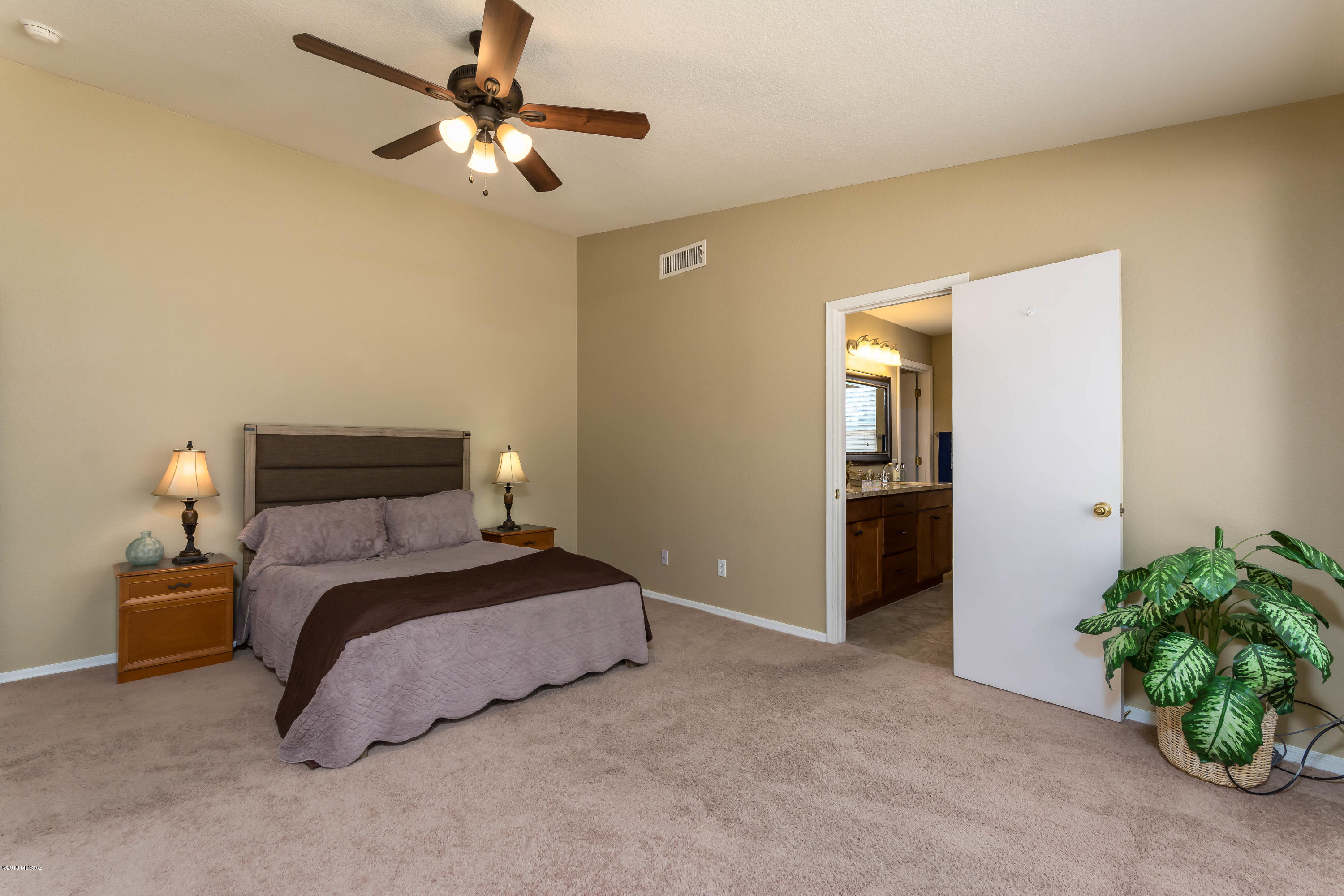 7714 West Rising Moon Way Tucson, AZ 85743 - Photo 10 of 21 Gallery Image 10