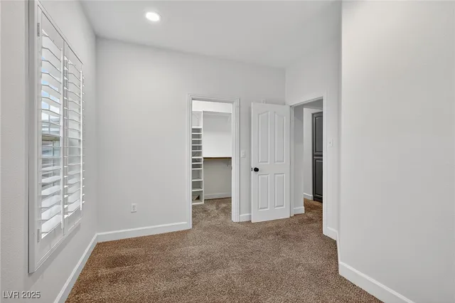 $2,100 | 133 Coronation Avenue, Las Vegas, NV 89123