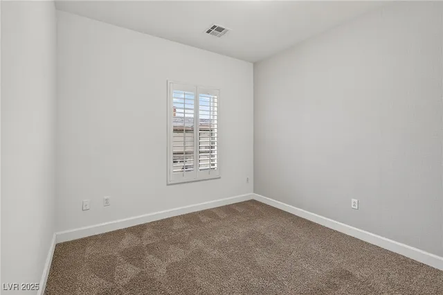 $2,100 | 133 Coronation Avenue, Las Vegas, NV 89123