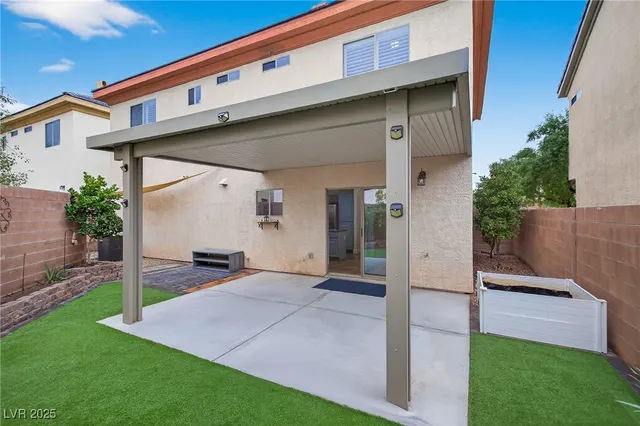 $2,100 | 133 Coronation Avenue, Las Vegas, NV 89123