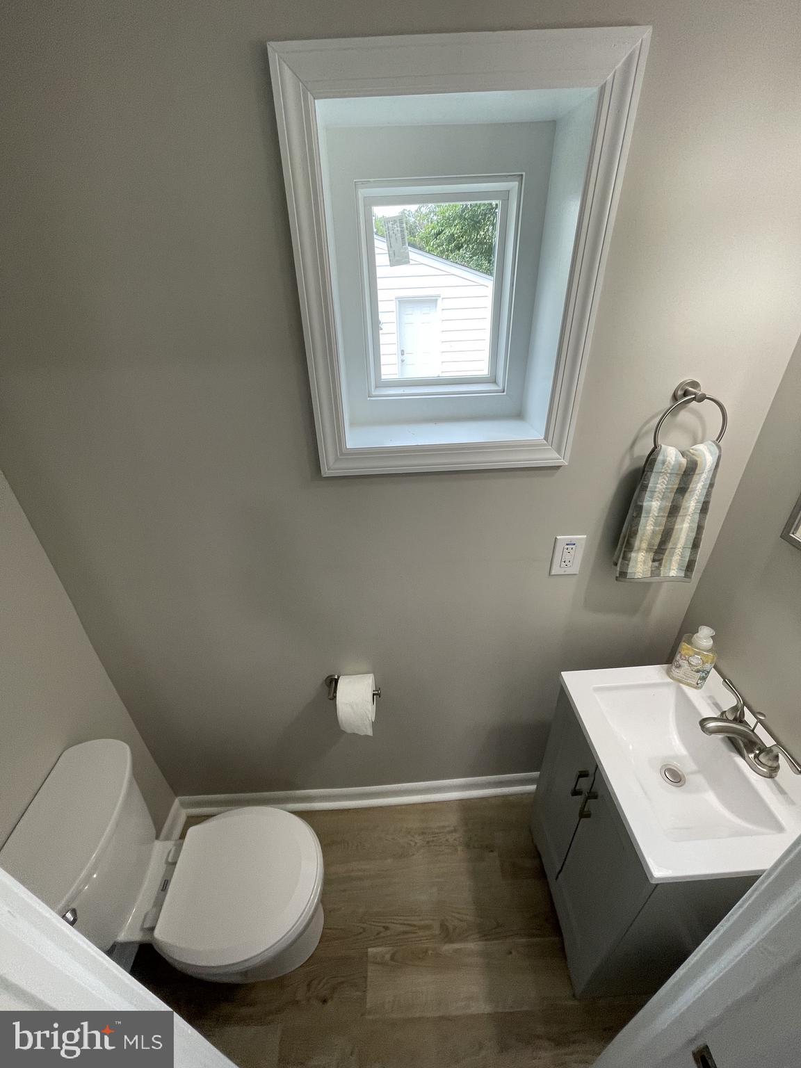 2419 Hollis Road Havertown, PA 19083 - Photo 17 of 33 Gallery Image 17