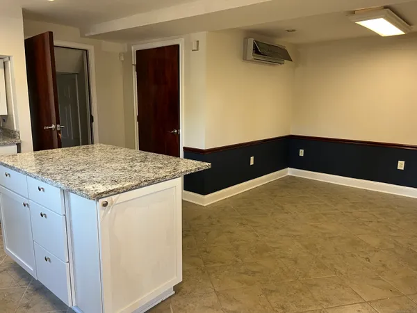 $1,695 | 1397-1399 State Street, Unit 6, New Haven, CT 06511