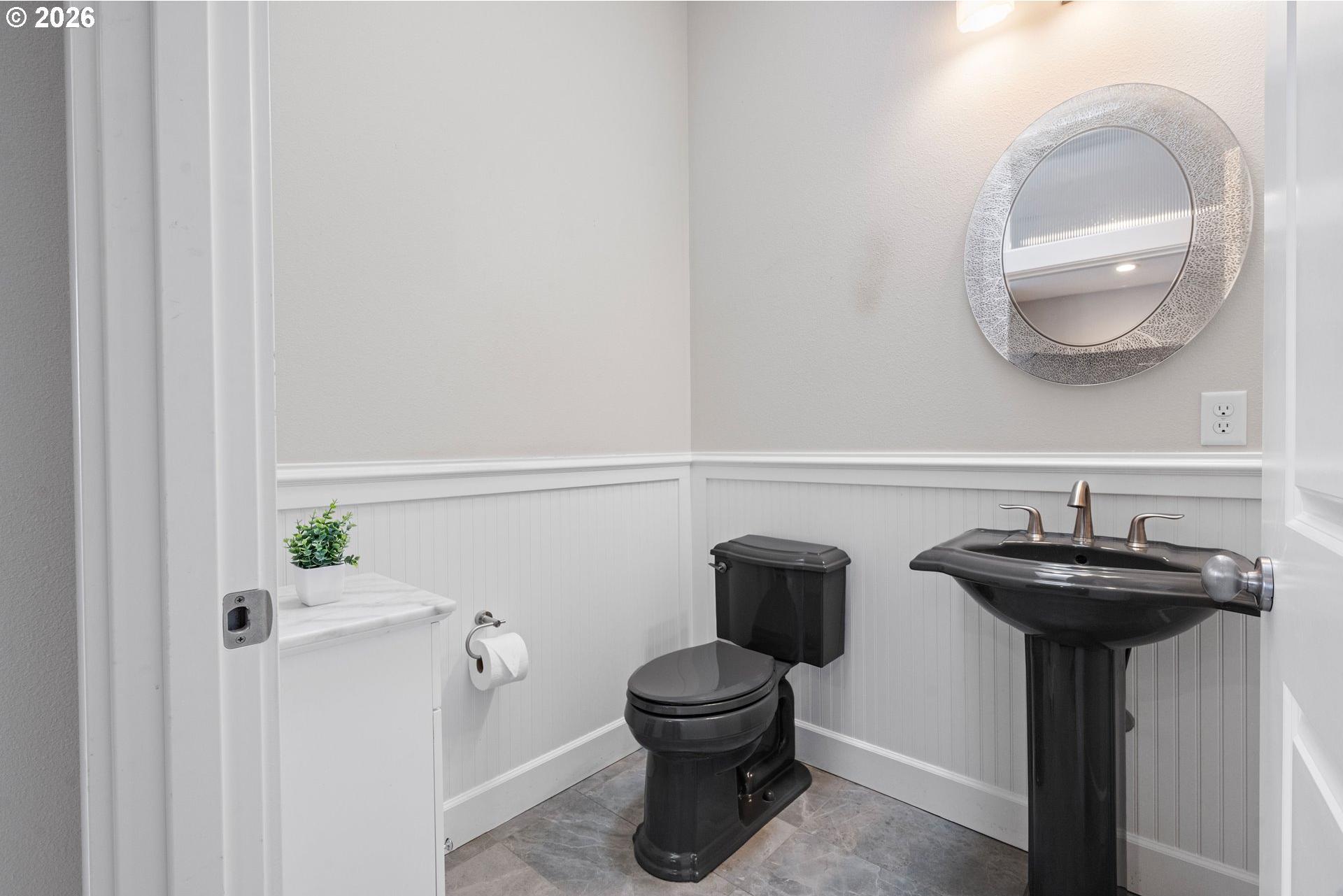 250 Round House Road Astoria, OR 97103 - Photo 9 of 33 Gallery Image 9